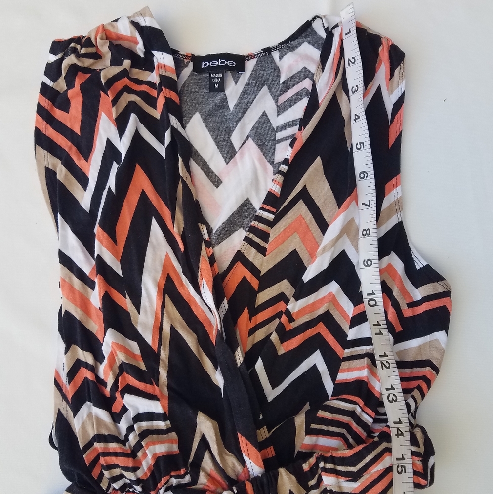 Woman's mini dress V neck - Picture 4 of 6